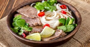 (homemade beef pho)